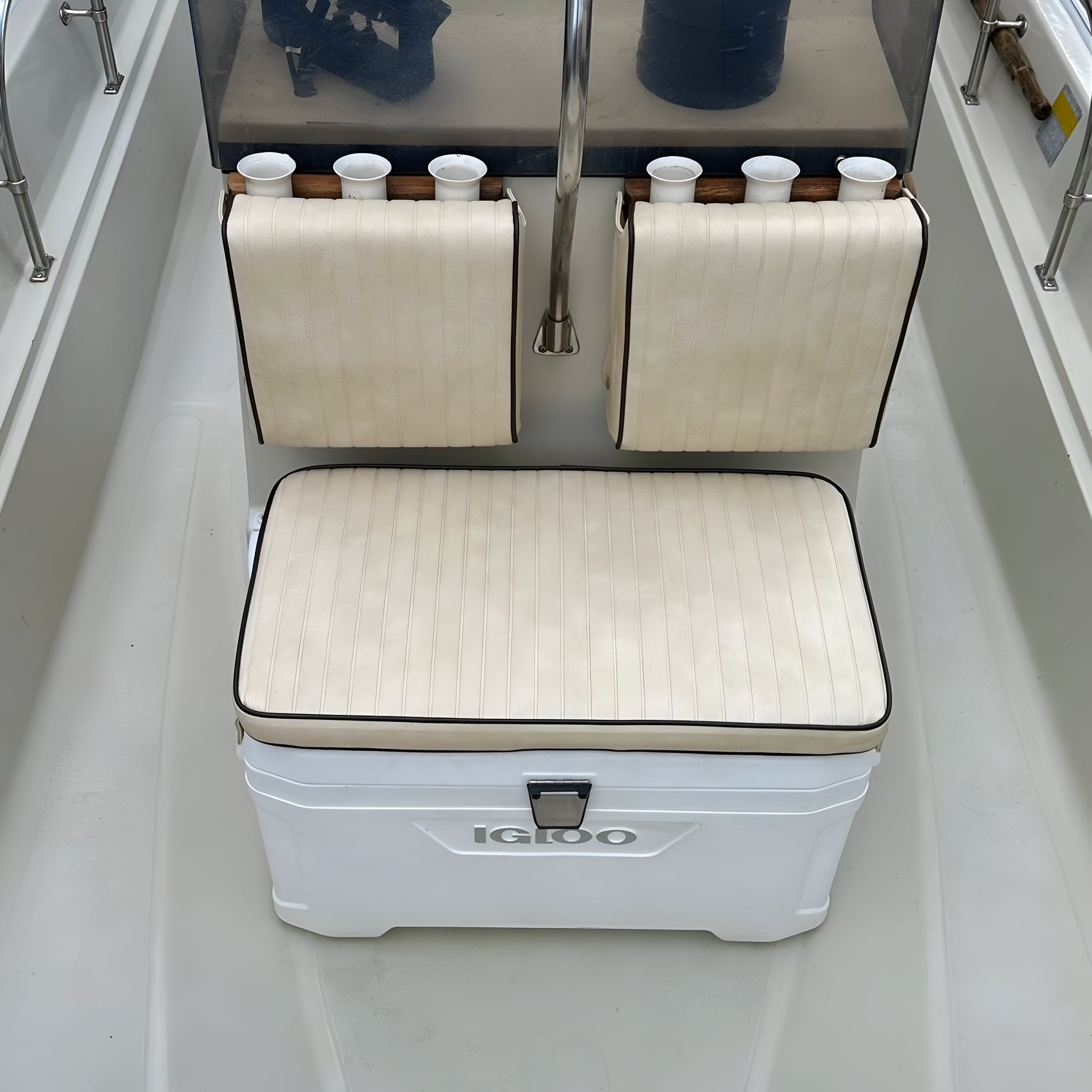 Boston whaler montauk cooler mount