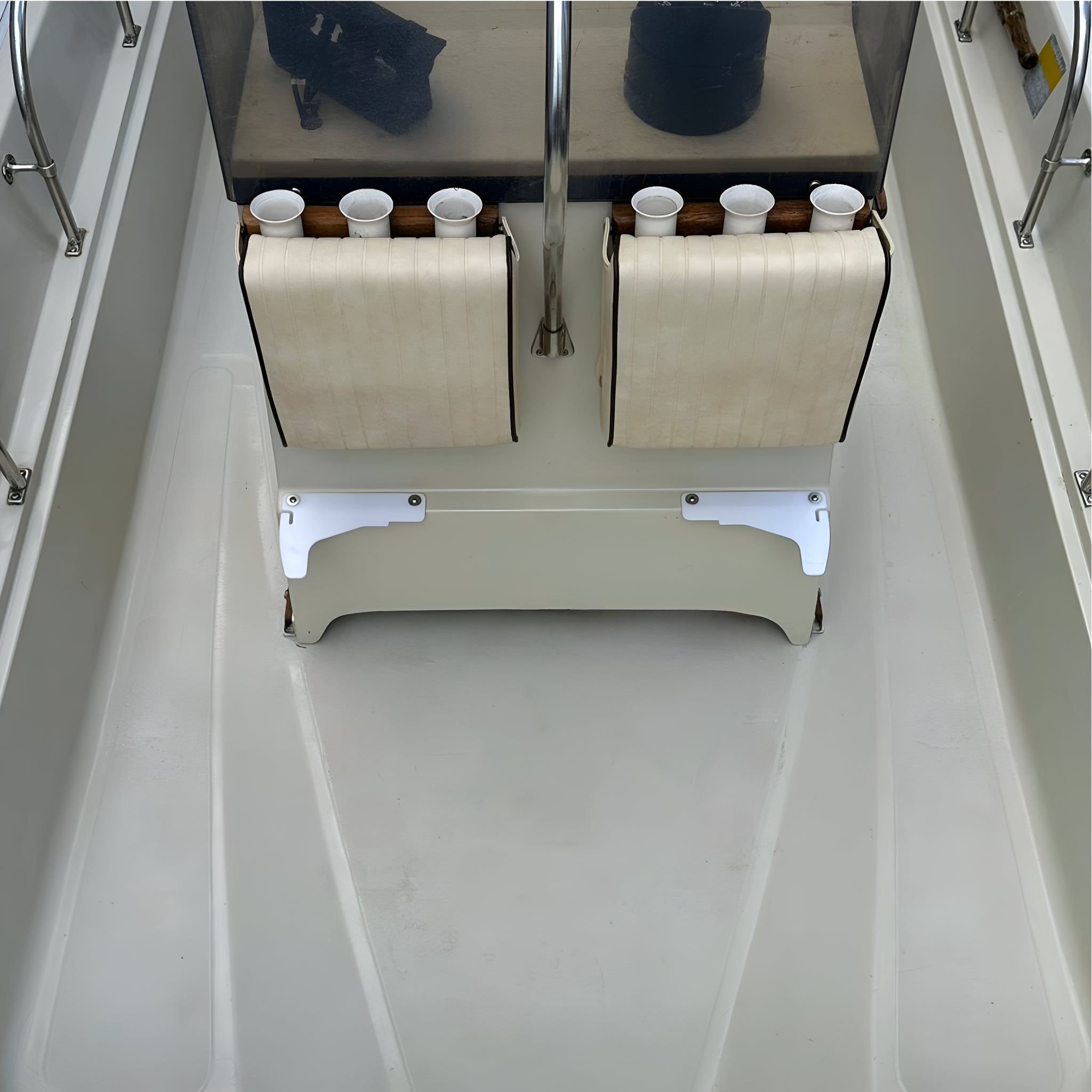 Classic boston whaler montauk cooler seat mount