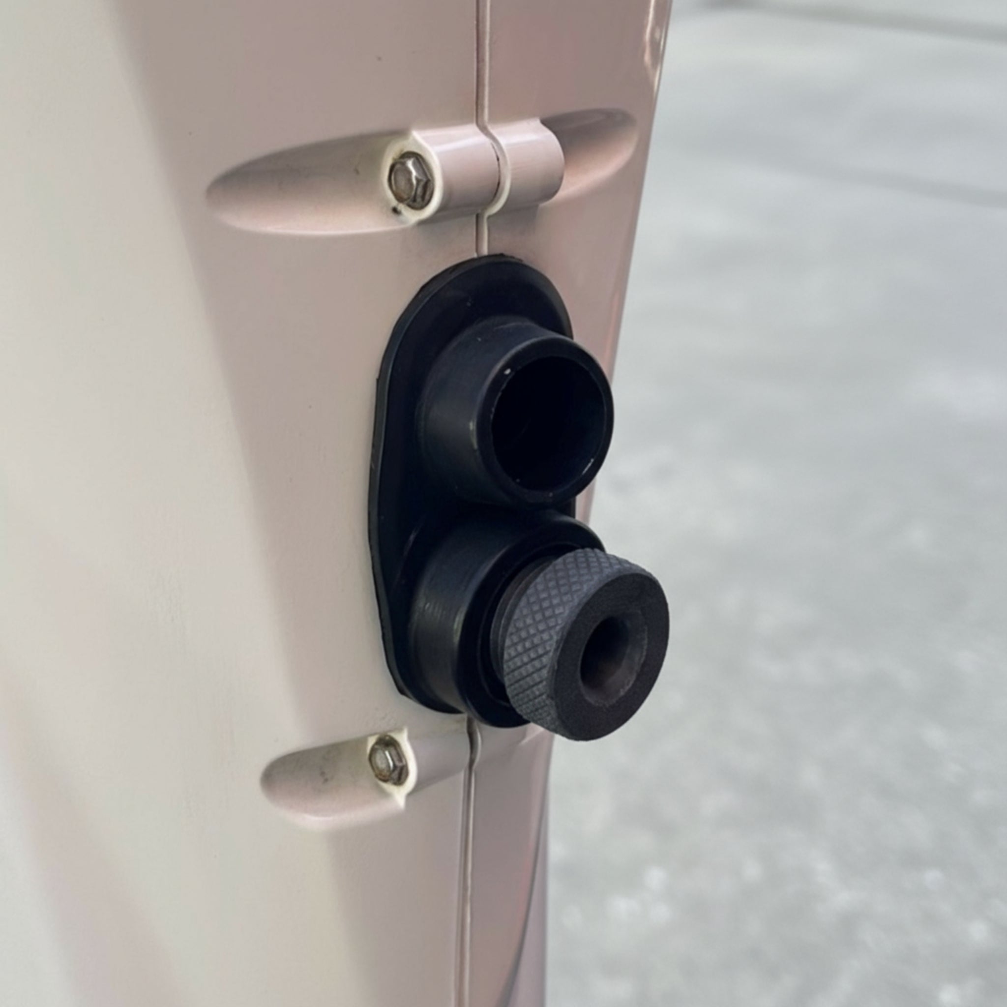 Johnson Evinrude quick flush coolant restrictor